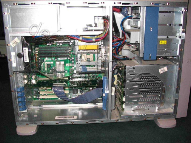 Computer HP ProLiant ML350-G3 02